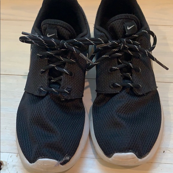 Nike | Other | Nike Roshes | Poshmark